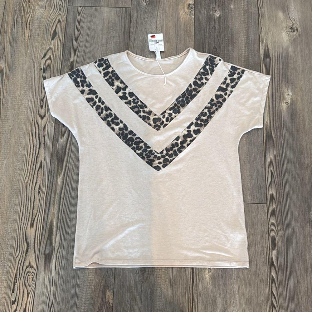 Chevron Leopard Print Top - Picture 4 of 7